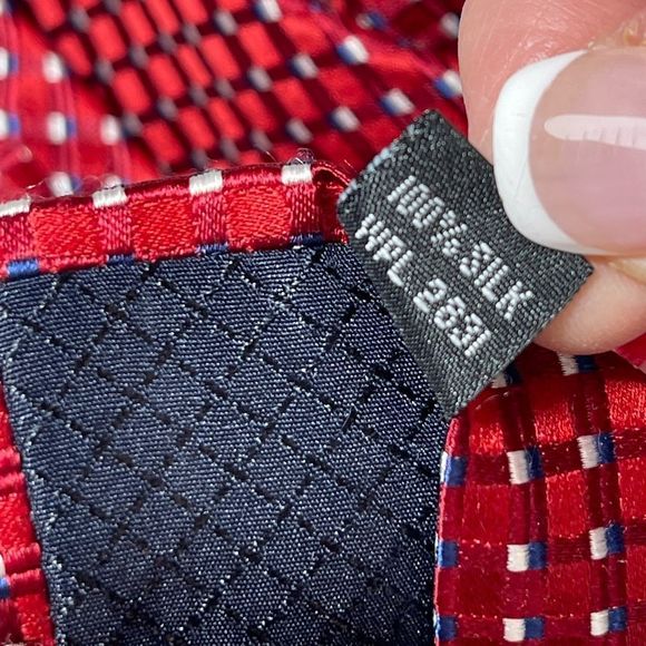 Jones New York Red Silk Tie - Picture 3 of 3